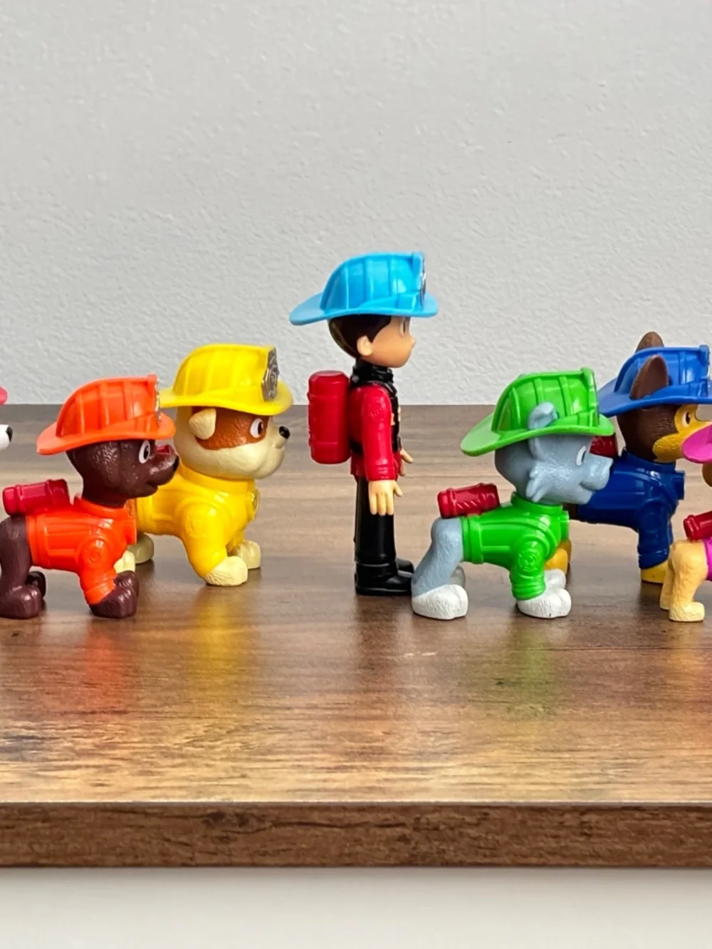 Paw Patrol Fire Rescue Team Pack Figures Fire Fighters COMPLETE Set of 7 Ryder